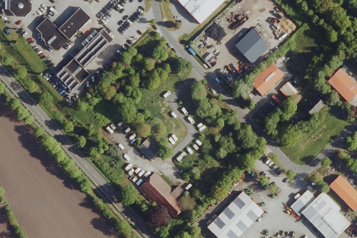 Wohnmobil- und Wohnwagenstellplatz