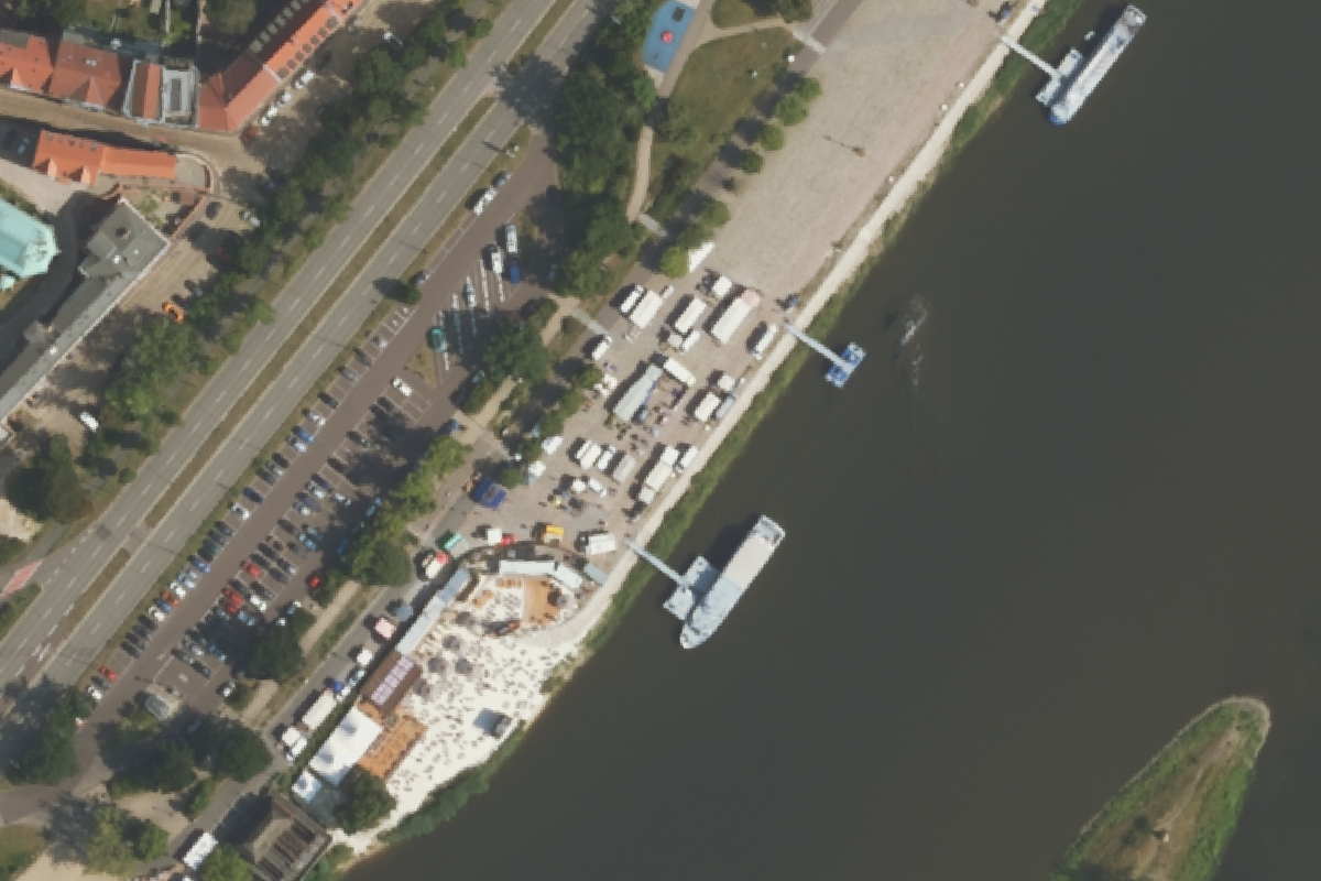 Wohnmobilstellplatz Magdeburg, Petriförder