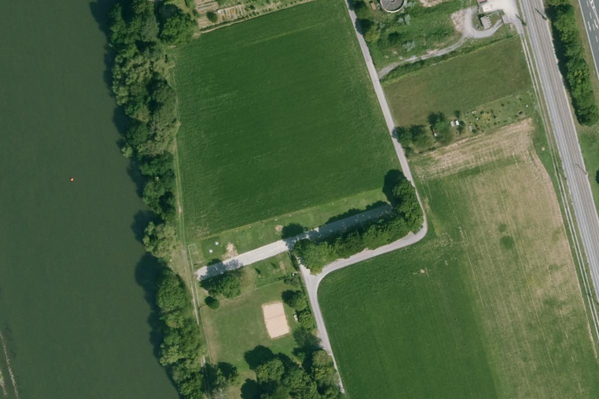 Wohnmobilstellplatz Thüngersheim, Main-Aue