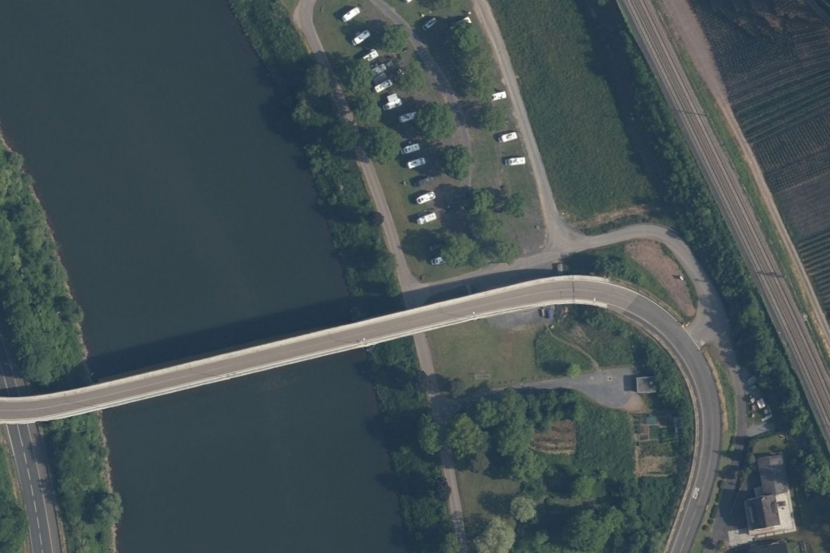 Wohnmobilstellplatz Neef