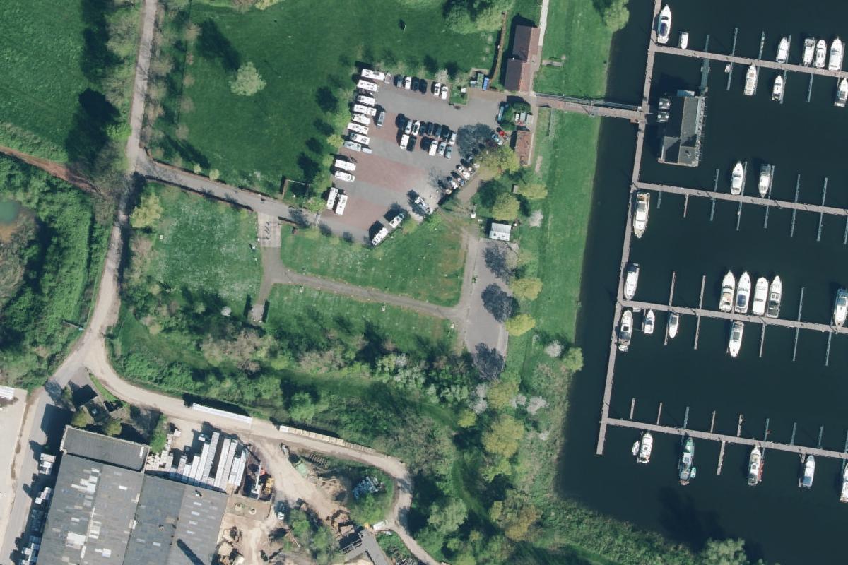 Wohnmobilstellplatz Yachthafen Emmerich