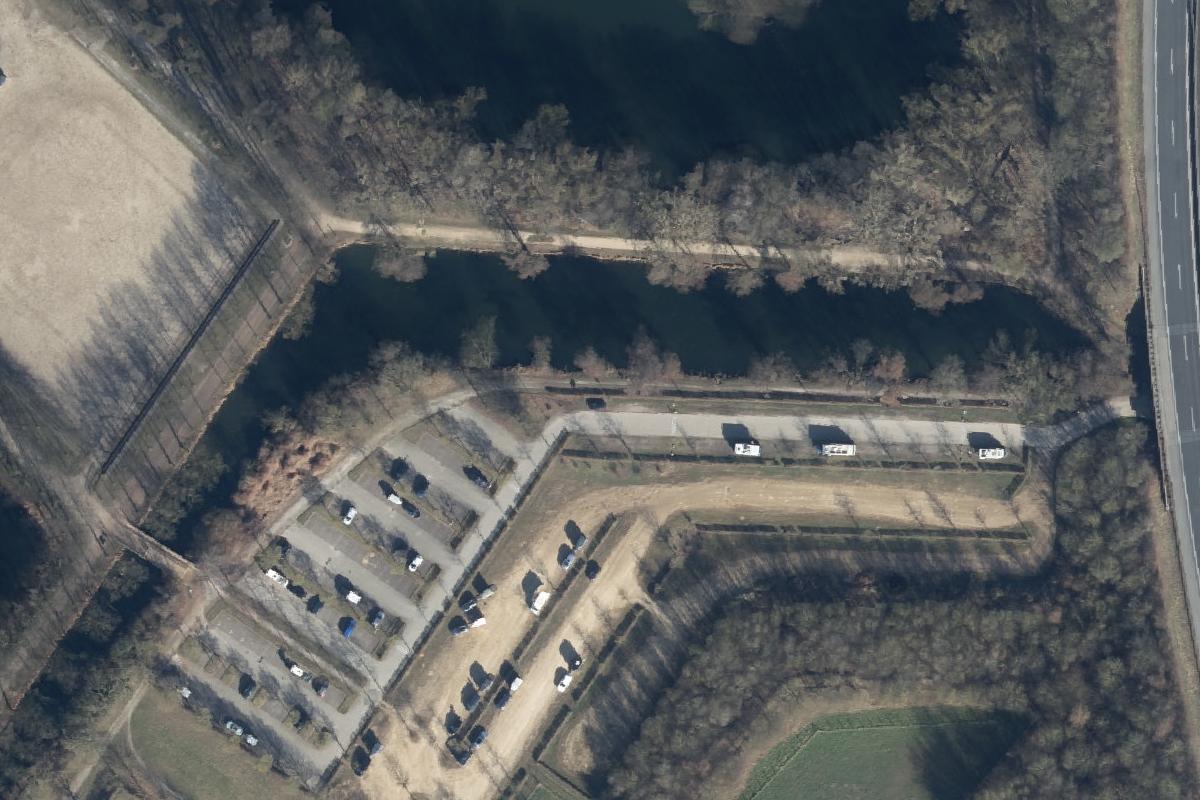 Reisemobilstellplatz Schlosspark Wickrath