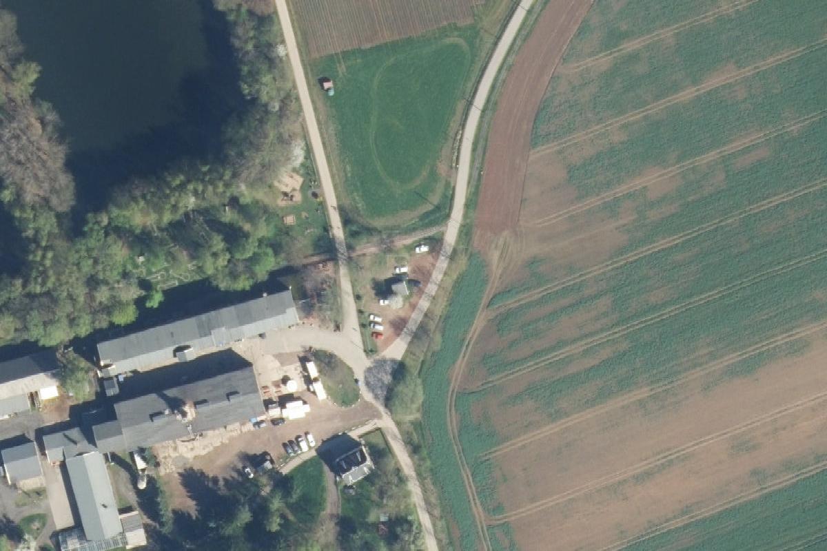 Wohnmobilstellplatz Nach den Stegen