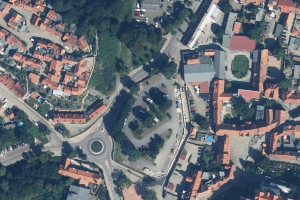 Wohnmobilstellplatz Quedlinburg, Am Schlossparkplatz