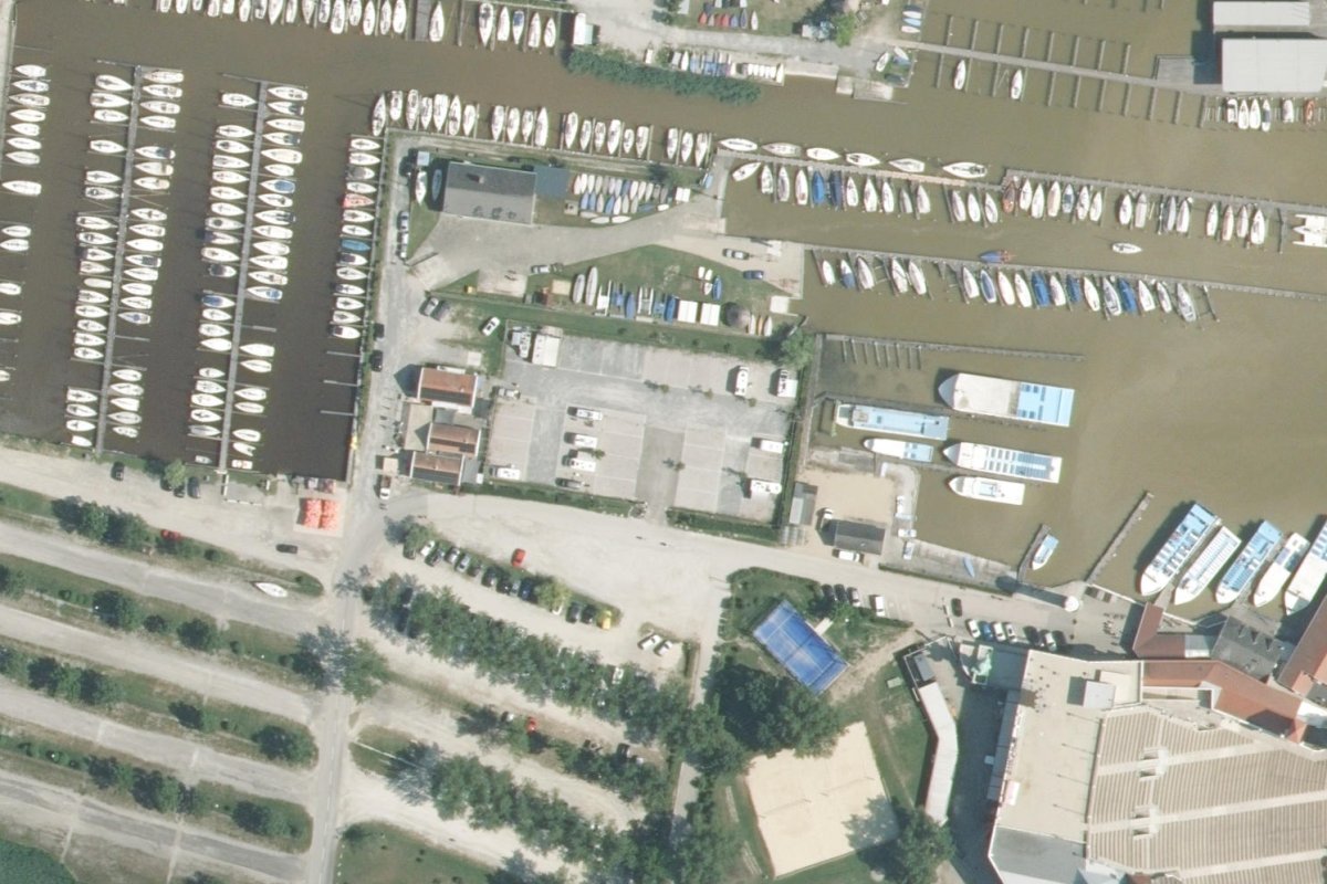 Wohnmobilstellplatz