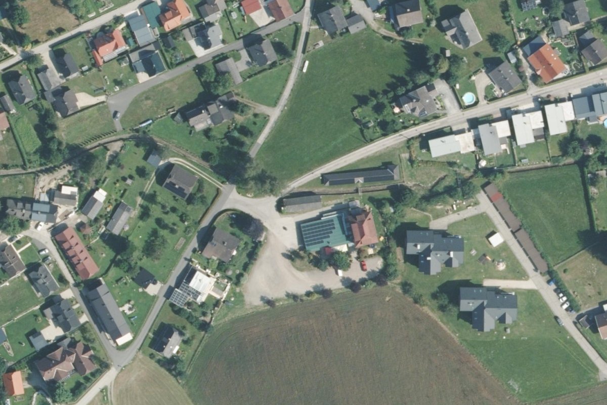 Wohnmobil- und Wohnwagenstellplatz