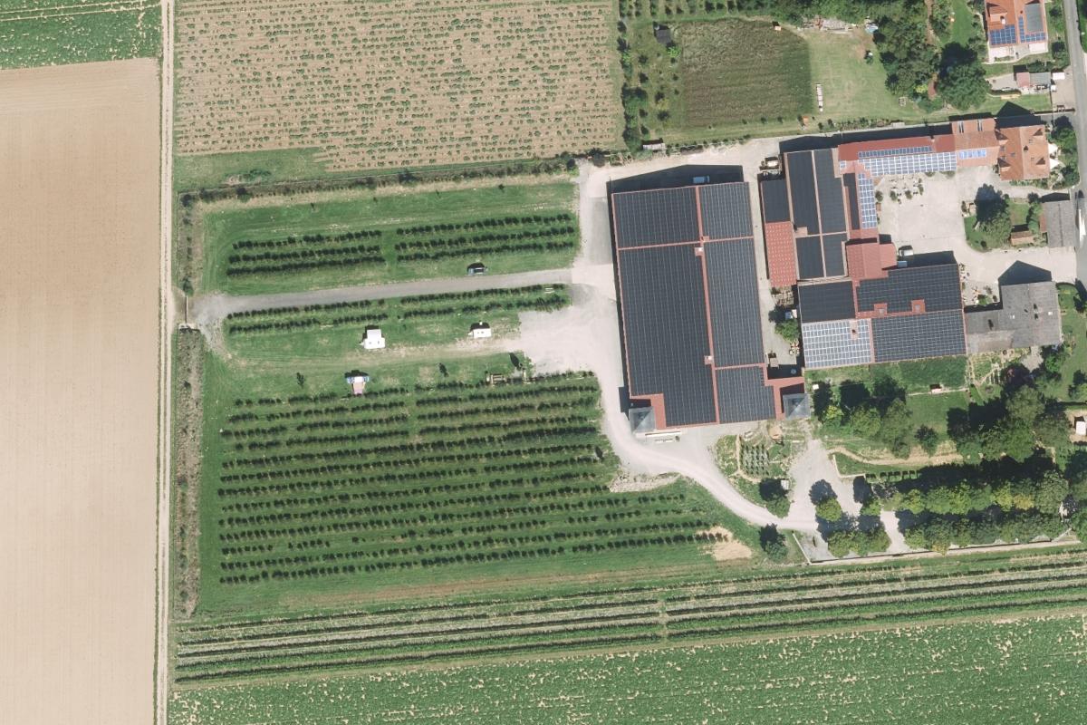 Weingut Schmitt - Wohnmobil- und Wohnwagenstellplatz