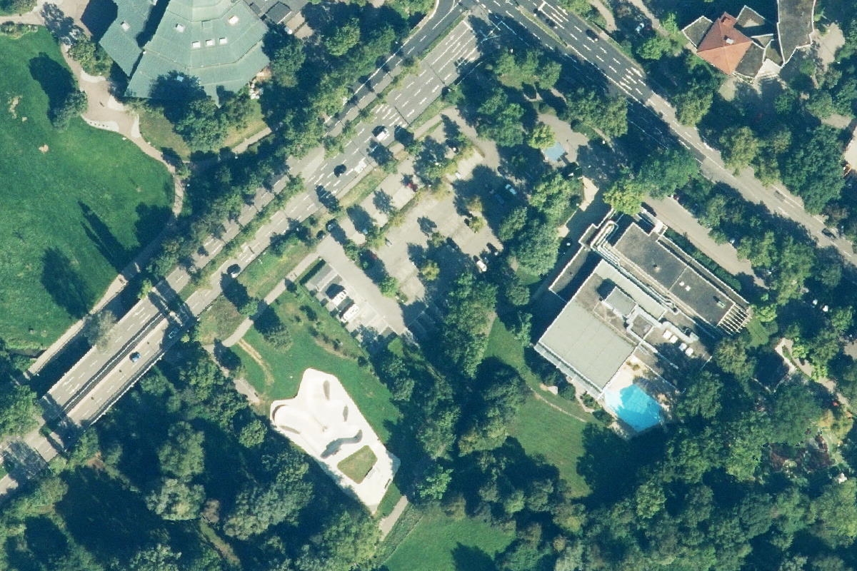 Wohnmobilstellplatz am Hallenbad