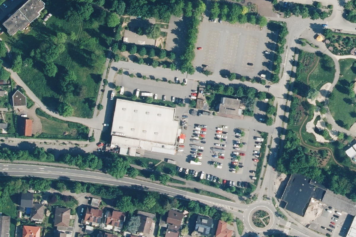 Fahrrad Stellplatz EDEKA überdacht