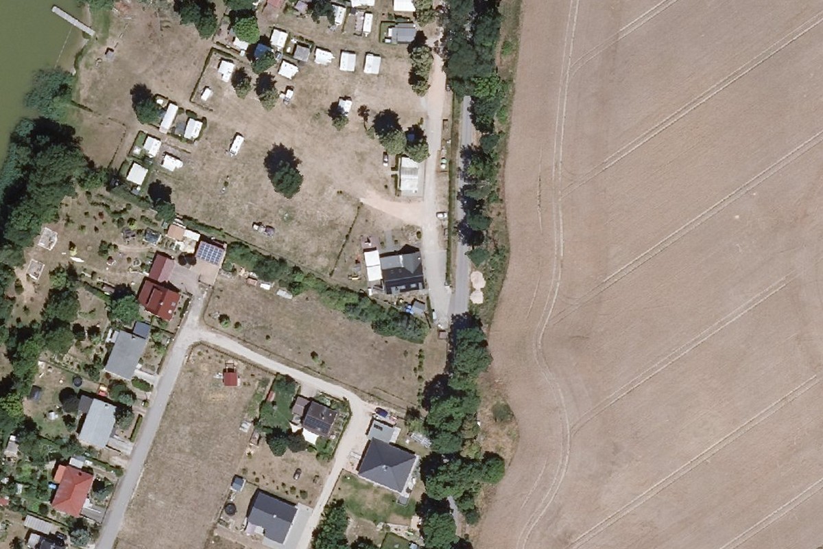 Seecamp am Oderbruch / Naturcampingplatz / Wohnwagenvermietung