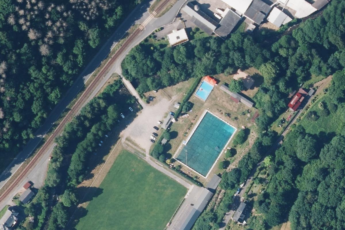 Natursteinbad Mellenbach - Wohnmobilstellplatz