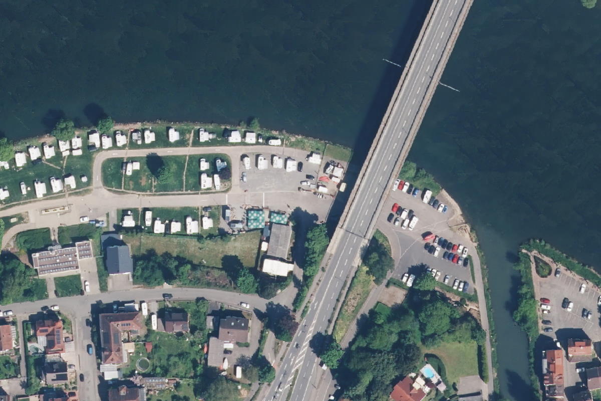 Campingplatz an der Friedensbrücke