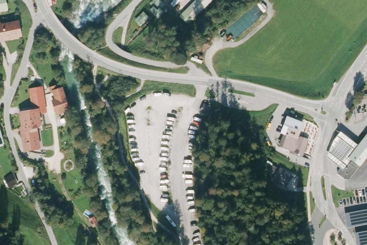 Stellplatz für Wohnmobile und Wohnwagen