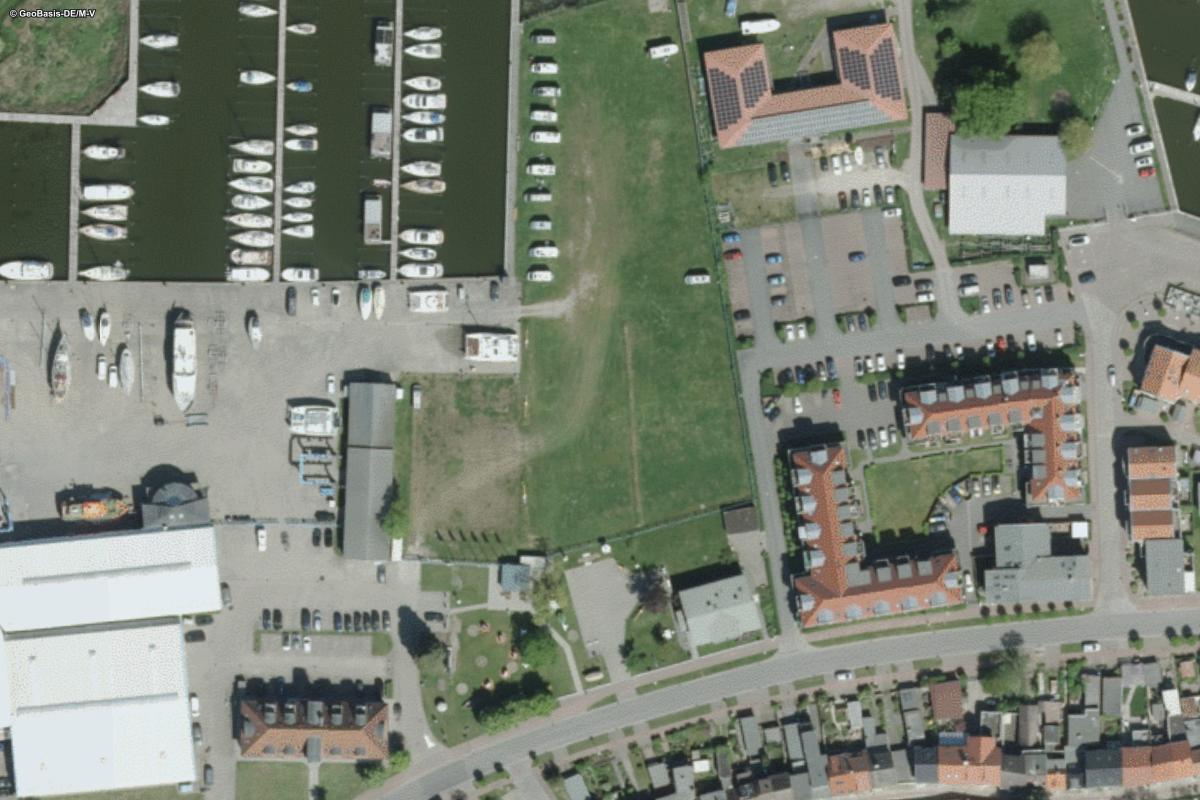 Wohnmobilstellplatz Barther Yachtservice